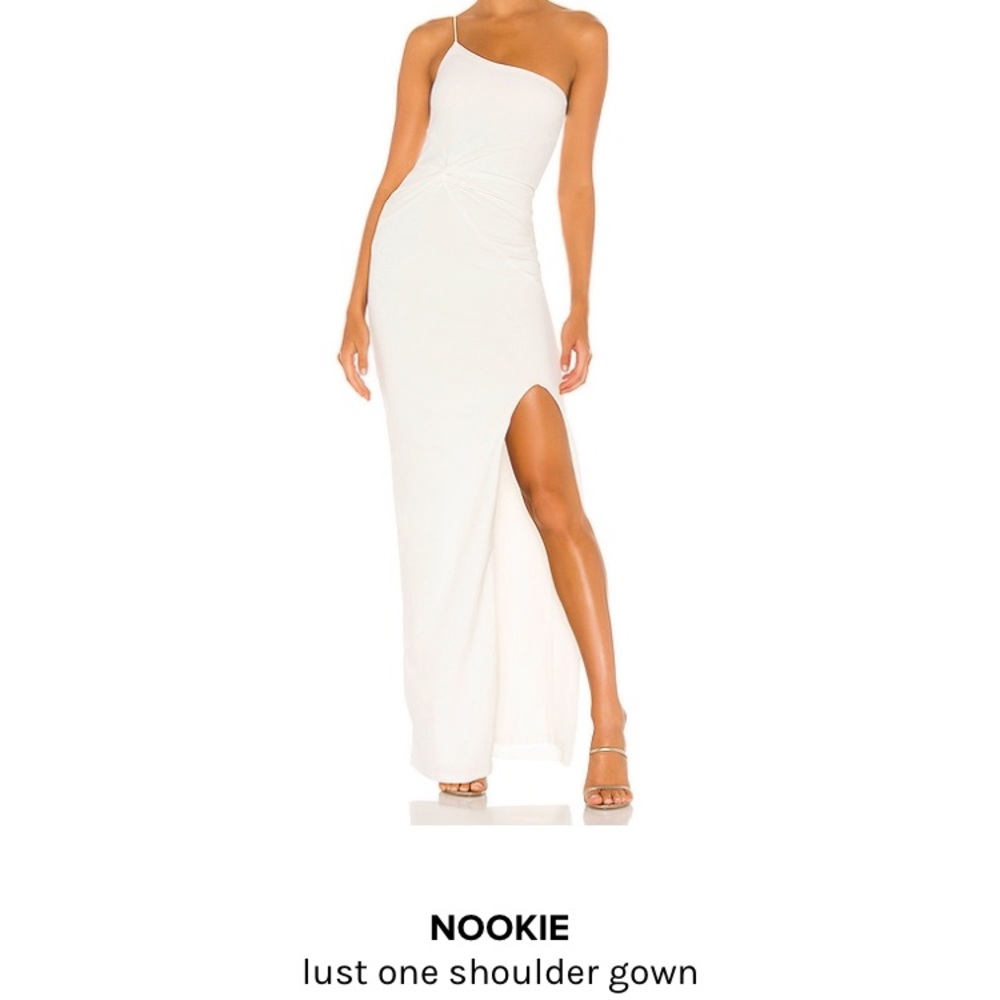 Nookie one should gown
